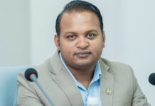 श्रममन्त्री साह पदमुक्त