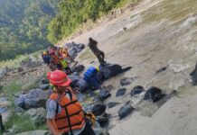 दैलेख दुर्घटना : कर्णालीमा बेपत्ता एक जनाको शव कैलाली भेटियो