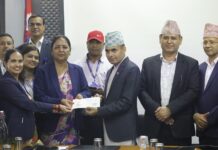 अब नागरिकले चाहेकै स्थानमा टेलिकमको सिमकार्ड, अनलाइन फारम भरेपछि हुलाकले घरघरमै पुर्याइदिने